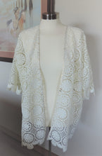 Load image into Gallery viewer, White Lace Kimono